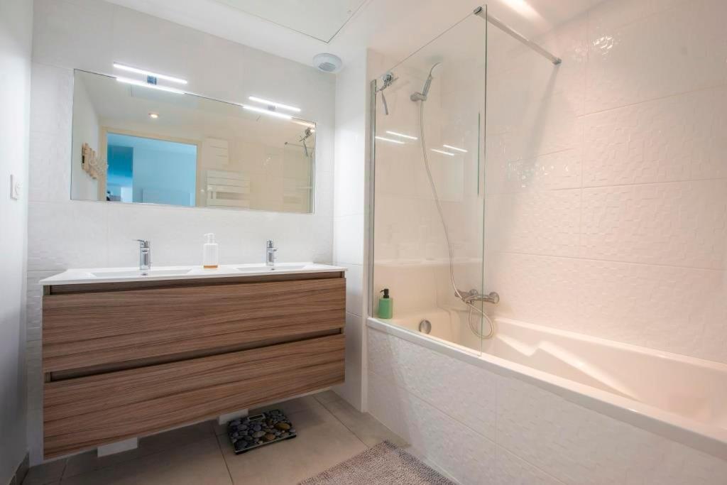 شقة Blue Pearl A008 نيس المظهر الخارجي الصورة